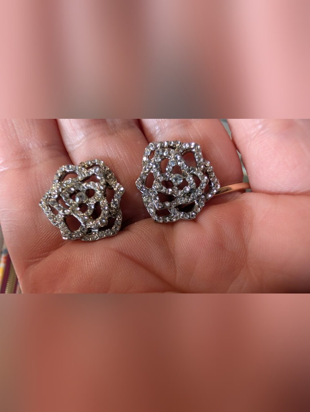 Vintage Rhinestone Floral Stud Earrings - Silver Tone